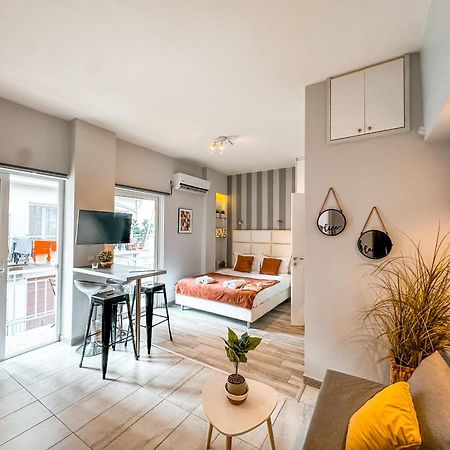 Walk To Markets From A Cozy Studio By Cielo Homes Atény Exteriér fotografie