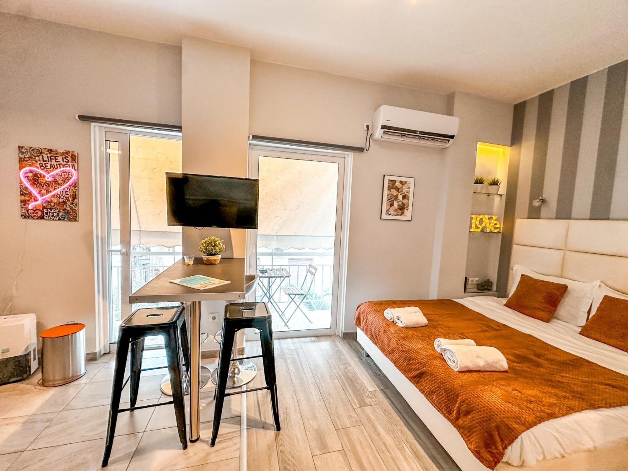 Walk To Markets From A Cozy Studio By Cielo Homes Atény Exteriér fotografie